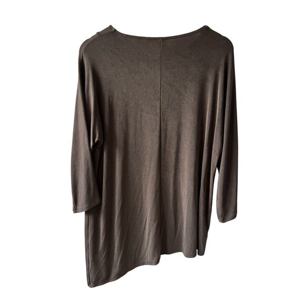 Chico’s Travelers Women’s 2 (L) Asymmetrical Hem Tunic Taupe Slinky Stretch Knit - Picture 6 of 7